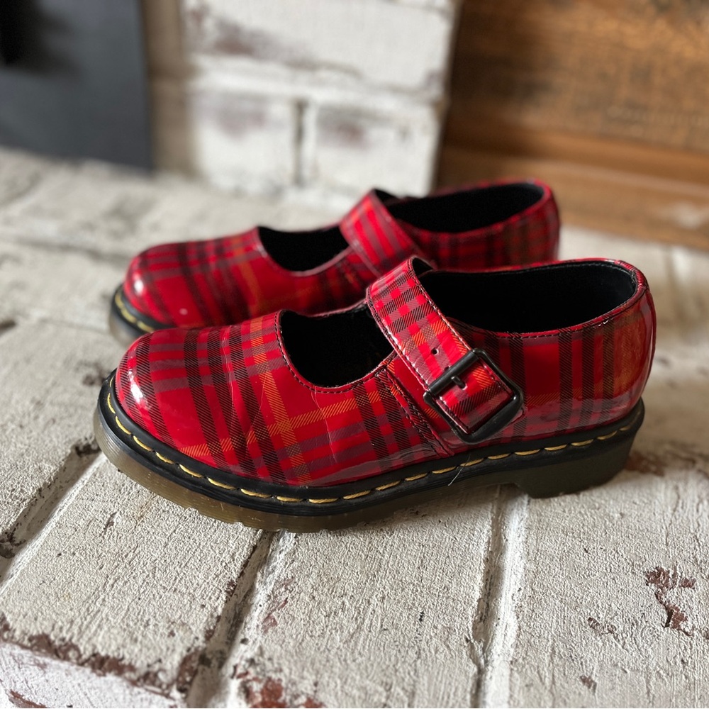 Dr. Martens Red and Black Plaid Mary Jane US 7, UK 5, EU 38